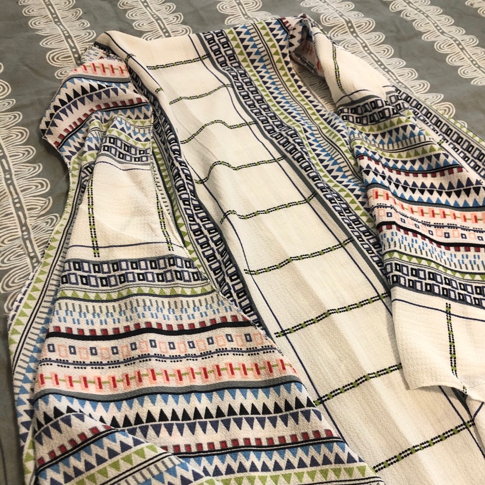 Boutique vest cardigan